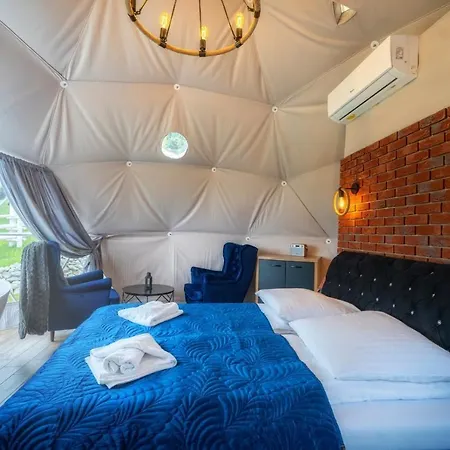 Mountain Glamp & Jacuzzi * زاكوباني