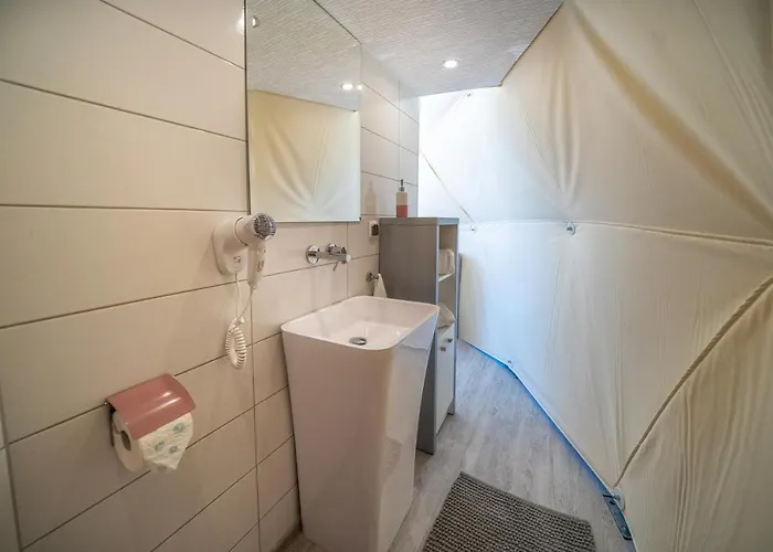 Mountain Glamp & Jacuzzi