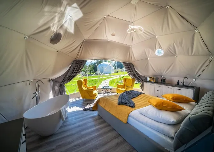 Luxury tent Mountain Glamp & Jacuzzi