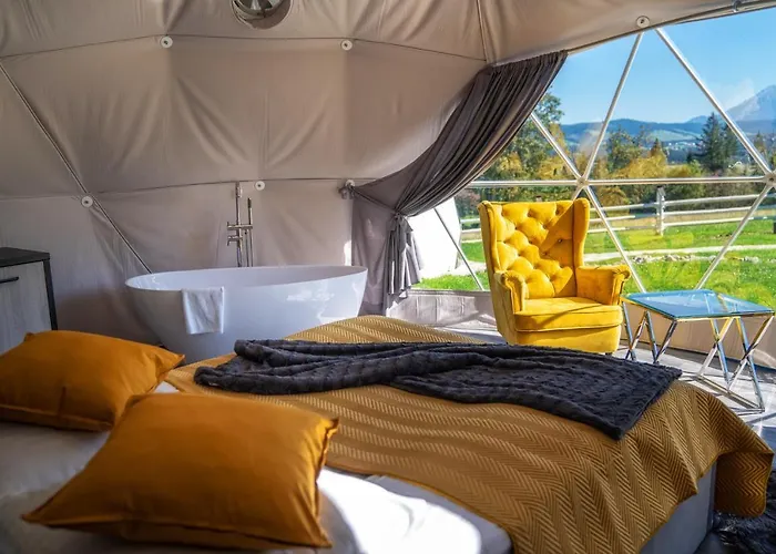 Mountain Glamp & Jacuzzi *