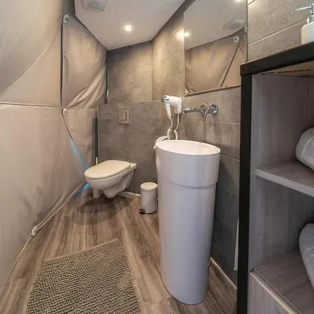 خيمة فخمة Mountain Glamp & Jacuzzi *