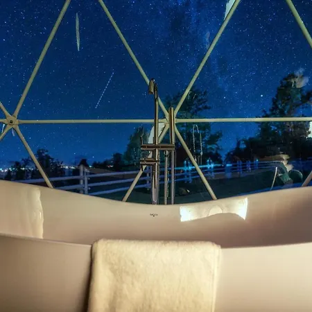 Mountain Glamp & Jacuzzi