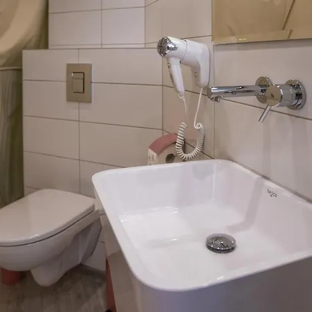 Mountain Glamp & Jacuzzi