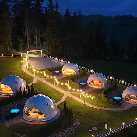 Mountain Glamp & Jacuzzi *