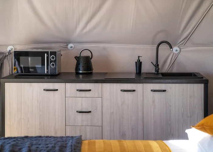 Mountain Glamp & Jacuzzi Luxury tent *