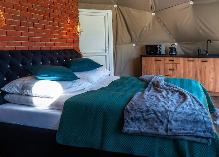 Luxury tent Mountain Glamp & Jacuzzi