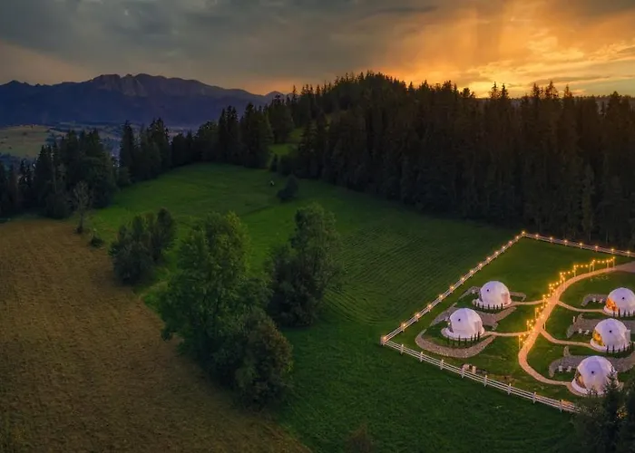 Mountain Glamp & Jacuzzi Luxury tent