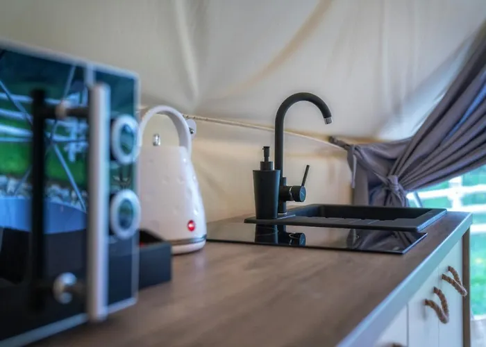 Mountain Glamp & Jacuzzi * ザコパネ