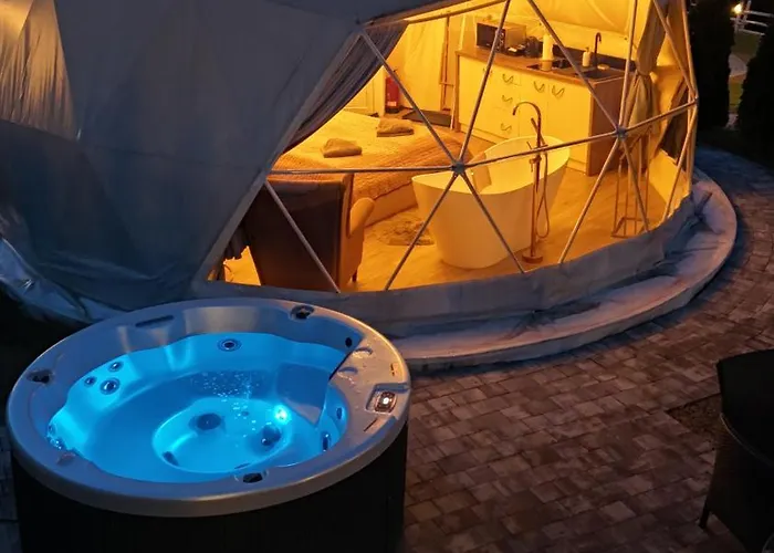 Mountain Glamp & Jacuzzi * ザコパネ