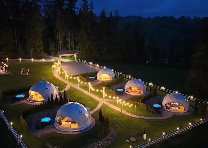 Mountain Glamp & Jacuzzi *